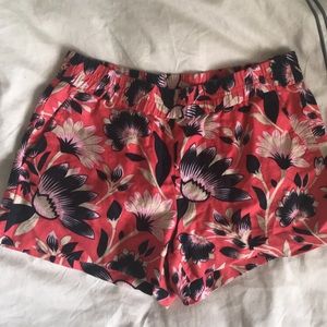 BOUTIQUE FLORAL SHORTS